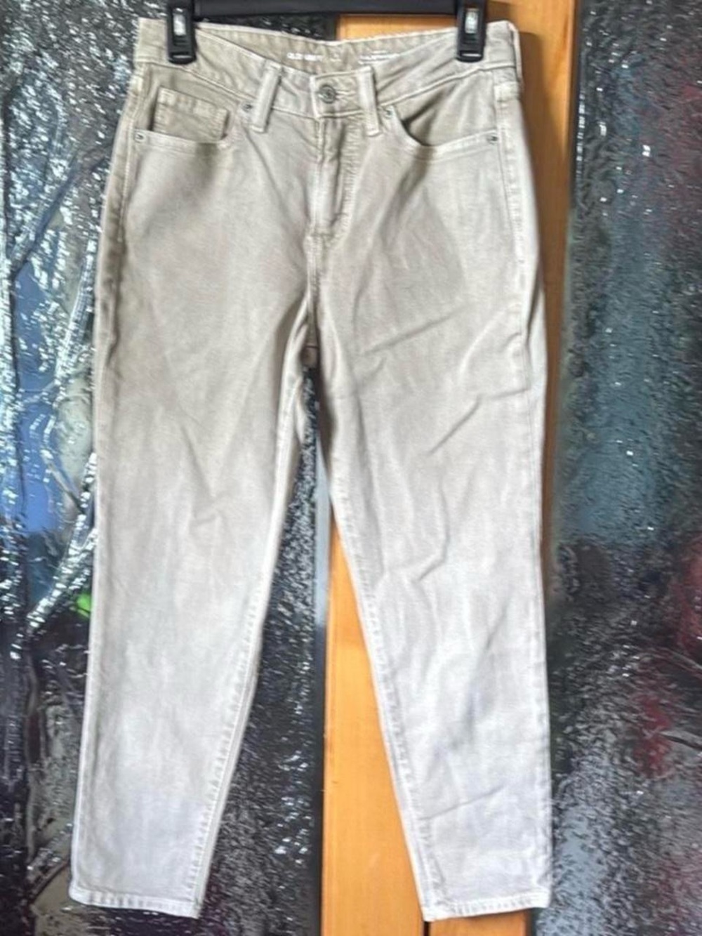 Petite Old Navy Women’s Slim Beige Straight Jeans